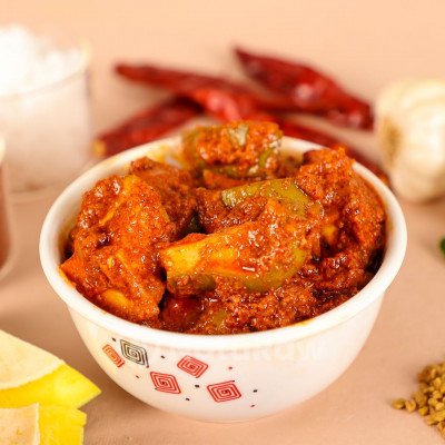 Avakaya Pickle (Mango)